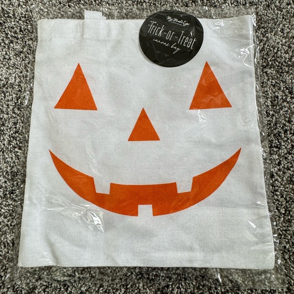 My Mind's Eye Jack-o-lantern Canvas Bag - Picture 1 of 3